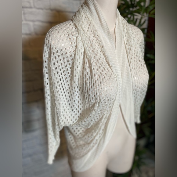 Kerisma Women’s White Hole Patterned Shawl - Picture 1 of 4